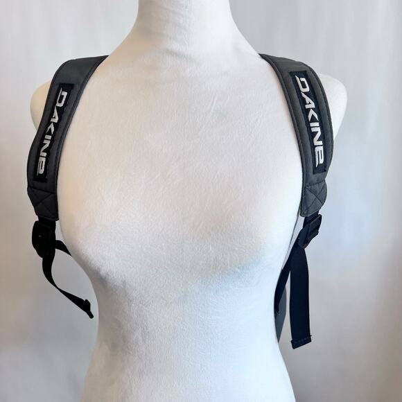 Dakine Cosmo 6.5L Backpack 100% Recycled Polyester Small Storage Orange  & Gray - Picture 4 of 14